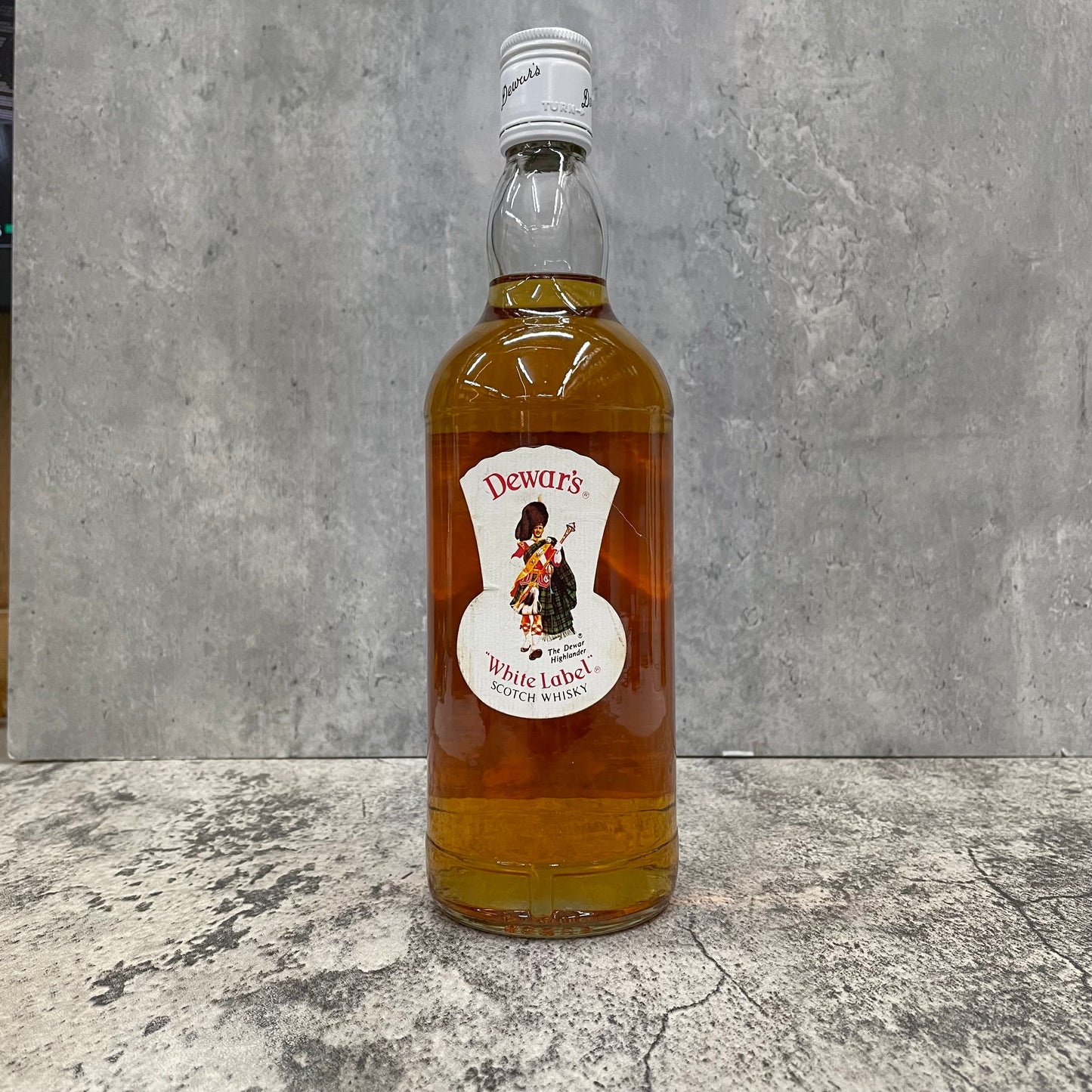 Dewar's - White Label - 1980's Bottle