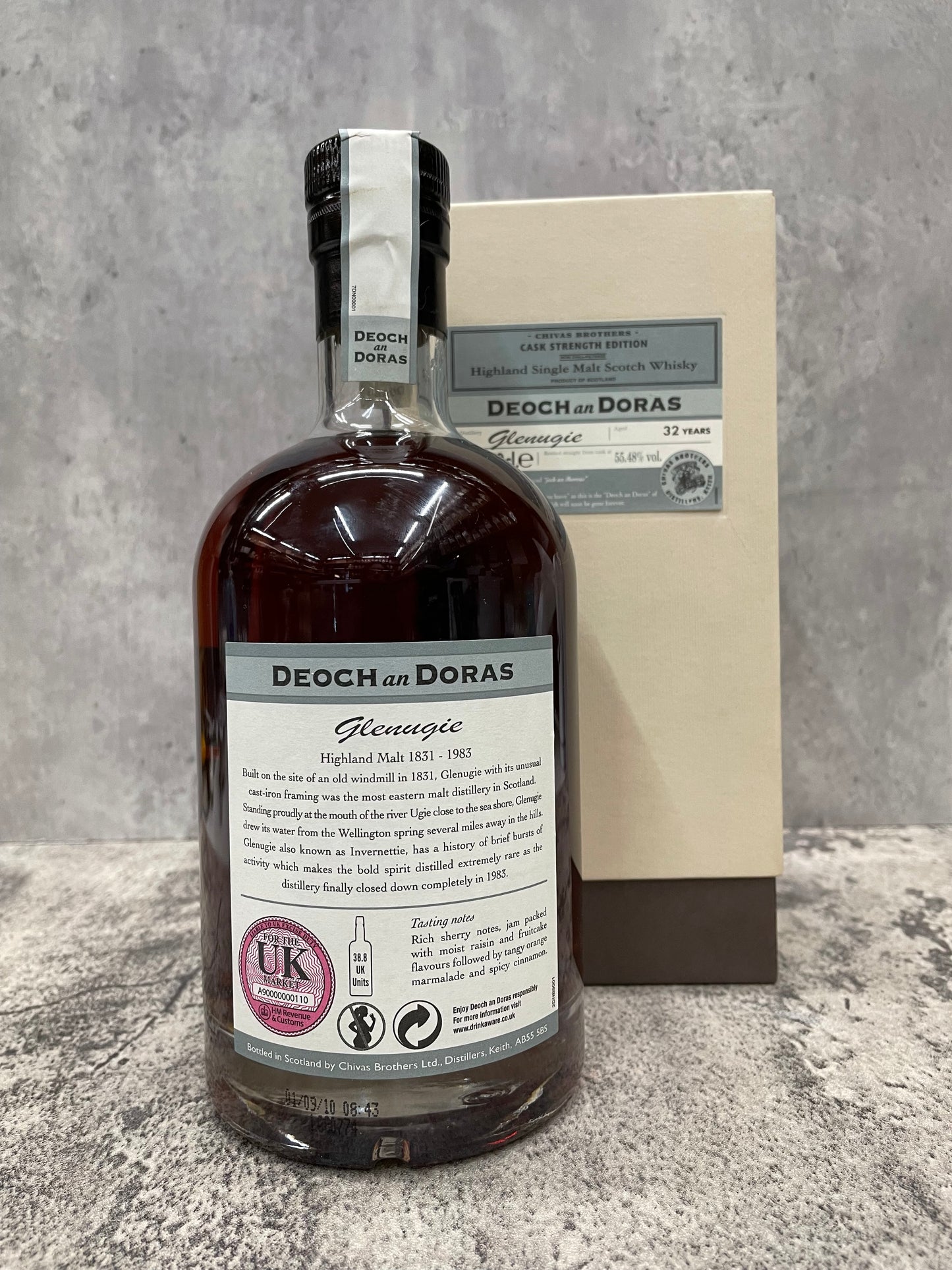 Deoch an Doras - Glenugie 32 Years Old - 1977