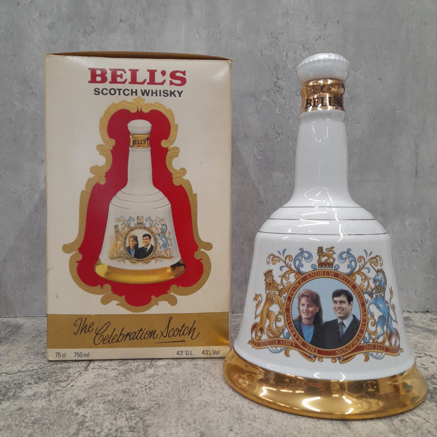 Bells Ceramic Decanter - Marriage of Prince Andrew and Sarah Ferguson