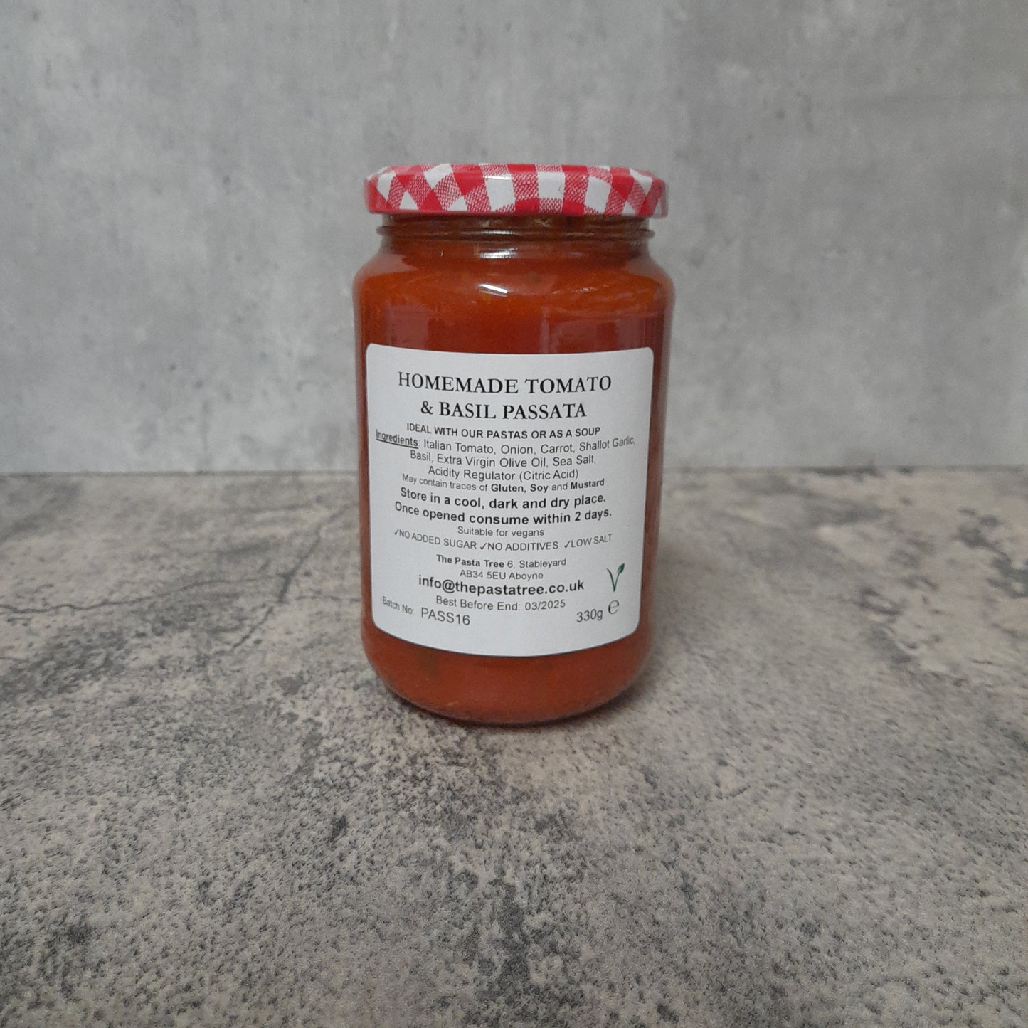 The Pasta Tree - Tomato and Basil Pasta Sauce