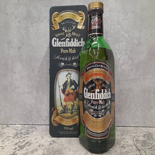 Glenfiddich Pure Malt - Clans of the Highlands of Scotland - Cameron